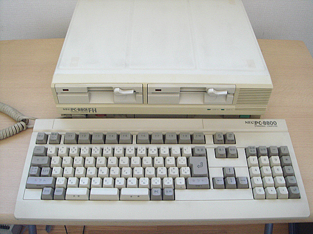PC-8801FH MODEL30+タイプGキーボード-